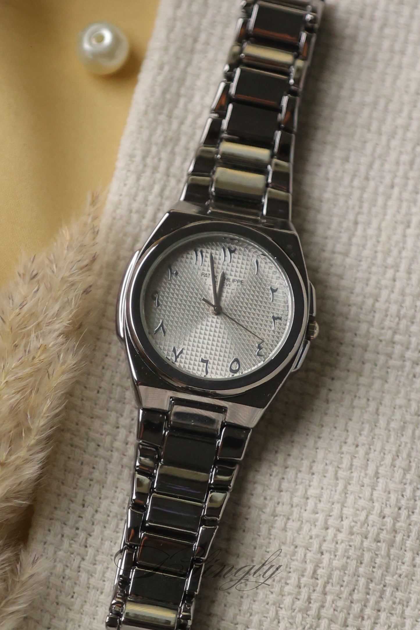 Phatek Arabic Silver