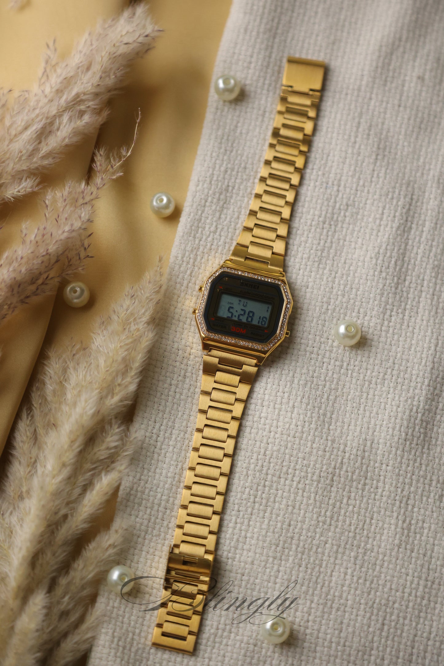 Skmei Vintage Golden Stones